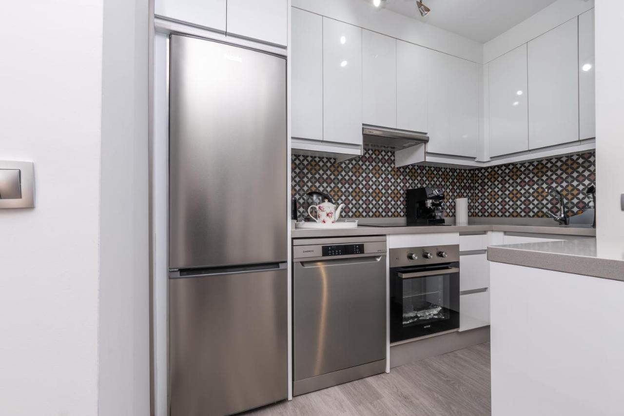 New Modern 3Br With Terrace In Fuengirola Centre Lejlighed Eksteriør billede